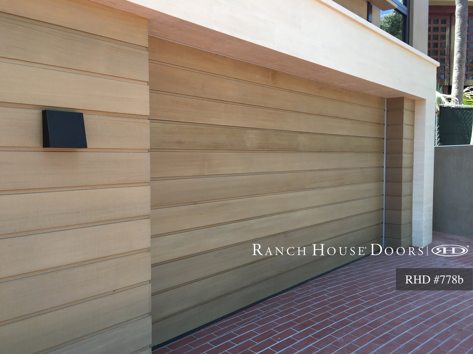 Ranch House Doors Contemporary style 778b