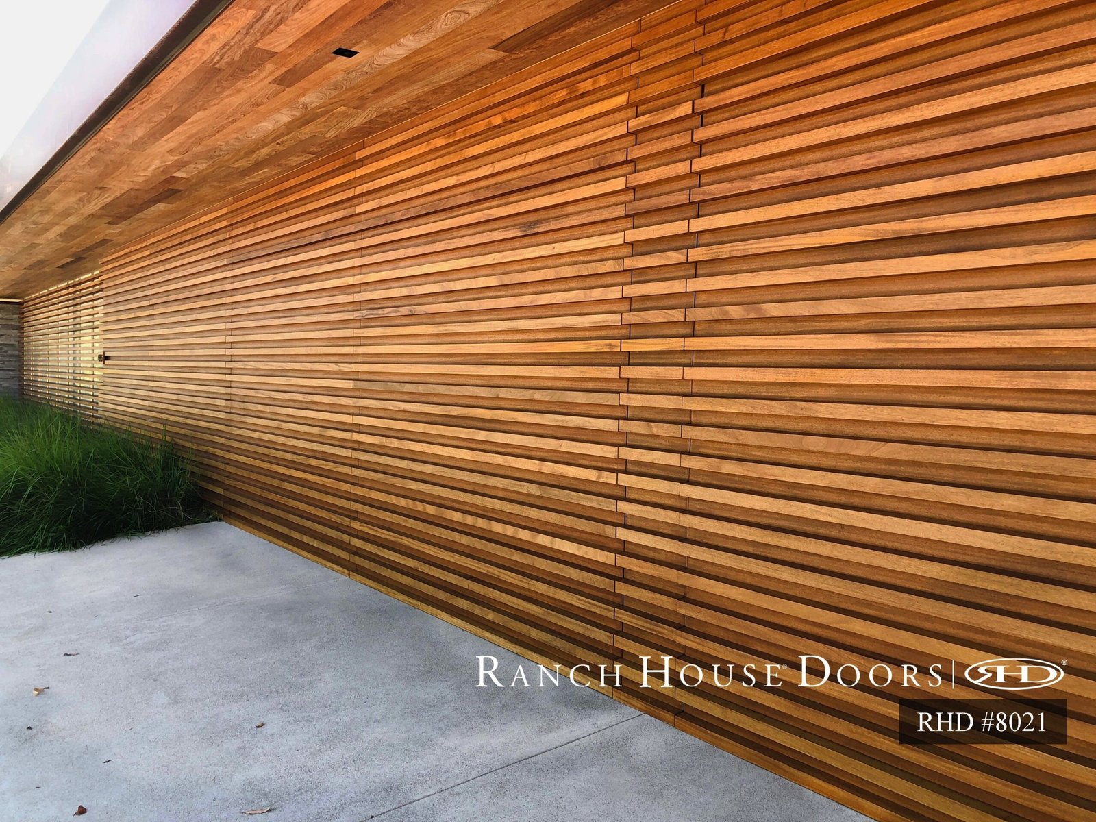 Ranch House Doors Contemporary style 8021B