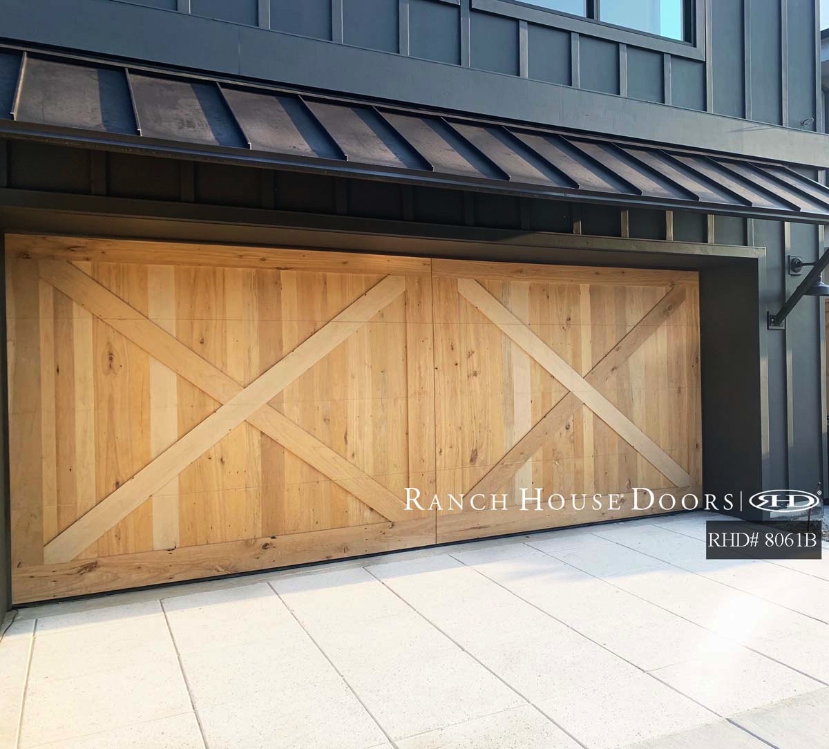 Ranch House Doors Farmhouse style 8061B