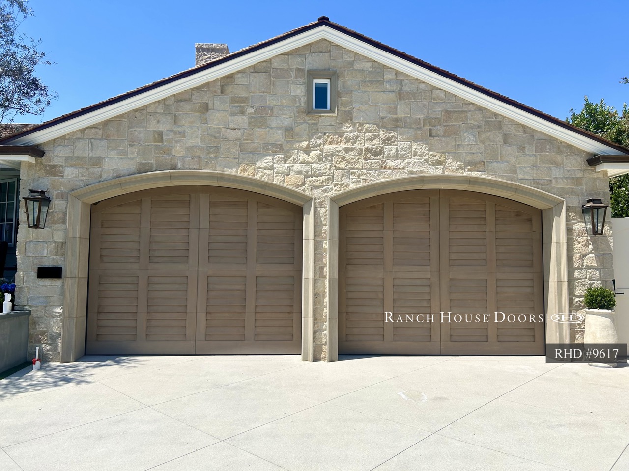 Ranch House Doors Farmhouse style 9617