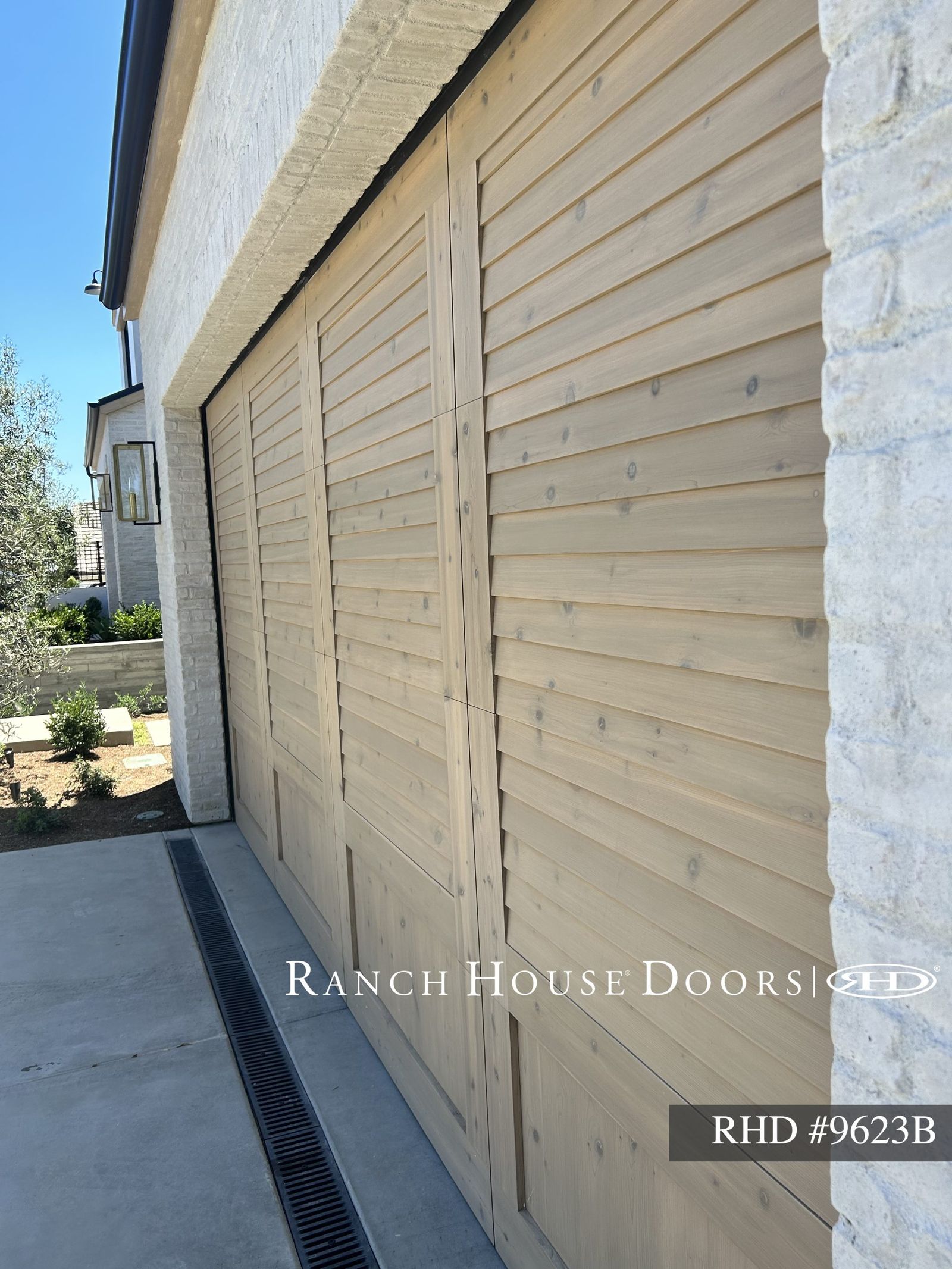 Ranch House Doors Farmhouse style 9624b
