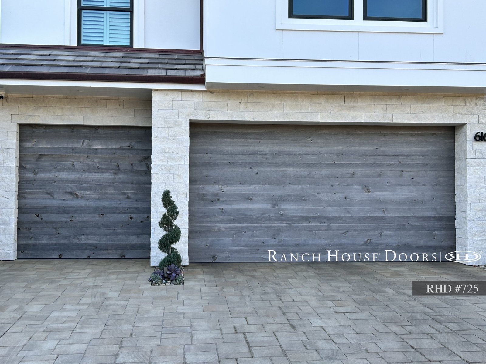 Ranch House Doors Vintage style 725